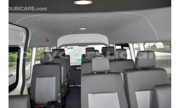 Buy Import Toyota Hiace White Car in Import - Dubai in Al Jazirah State Buy Import Toyota Hiace White Car in Import - Dubai in Al Jazirah State