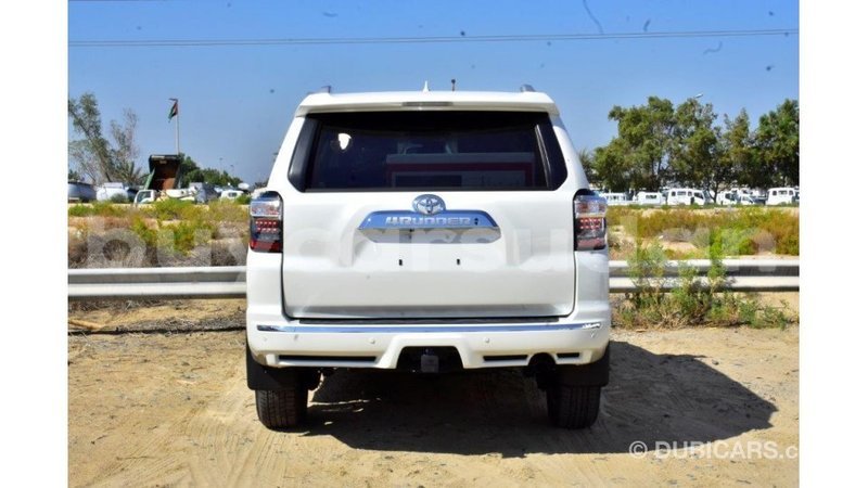 Big with watermark toyota hiace al jazirah state import dubai 1830