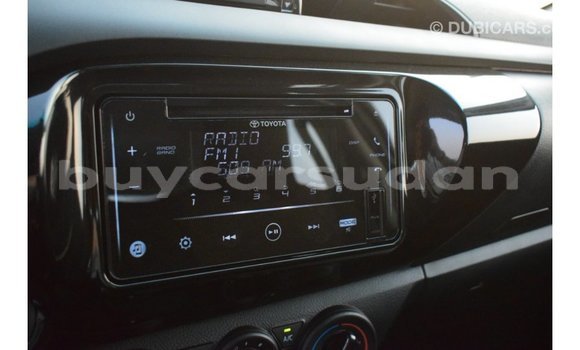 Buy Import Toyota Hilux White Car in Import - Dubai in Al Jazirah State Buy Import Toyota Hilux White Car in Import - Dubai in Al Jazirah State