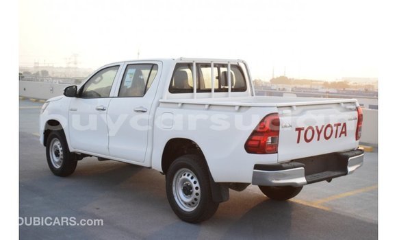Buy Import Toyota Hilux White Car in Import - Dubai in Al Jazirah State Buy Import Toyota Hilux White Car in Import - Dubai in Al Jazirah State