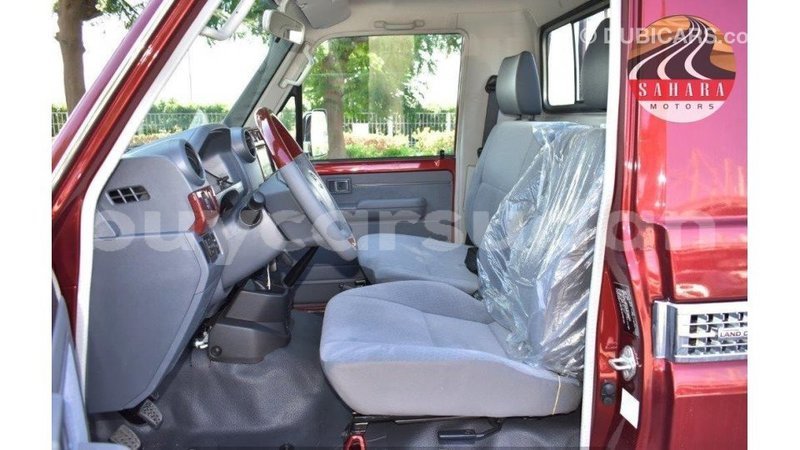 Big with watermark toyota land cruiser al jazirah state import dubai 1833