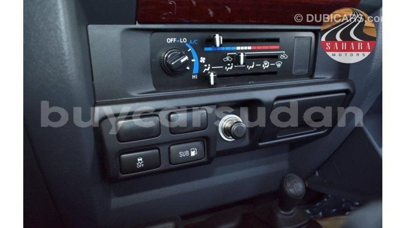 Big with watermark toyota land cruiser al jazirah state import dubai 1833