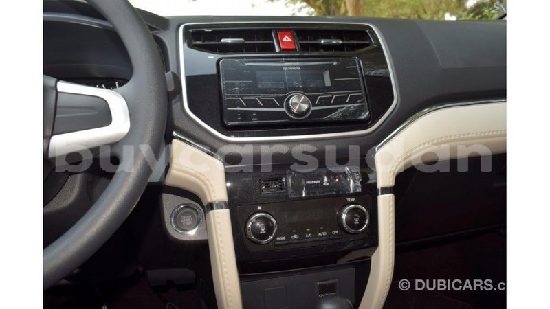 Big with watermark toyota rush al jazirah state import dubai 1835