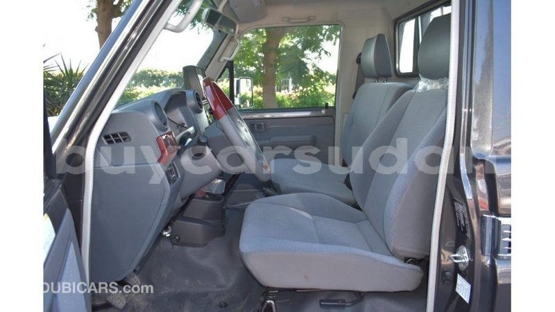 Big with watermark toyota land cruiser al jazirah state import dubai 1837