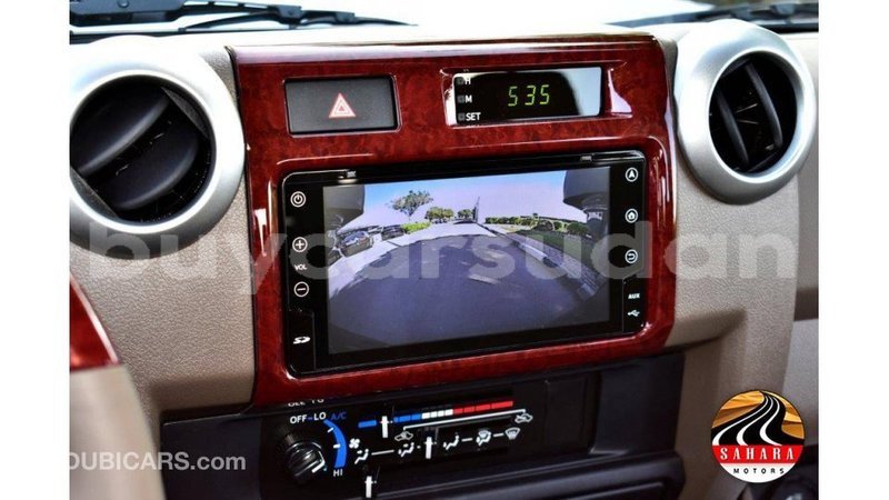 Big with watermark toyota land cruiser al jazirah state import dubai 1838