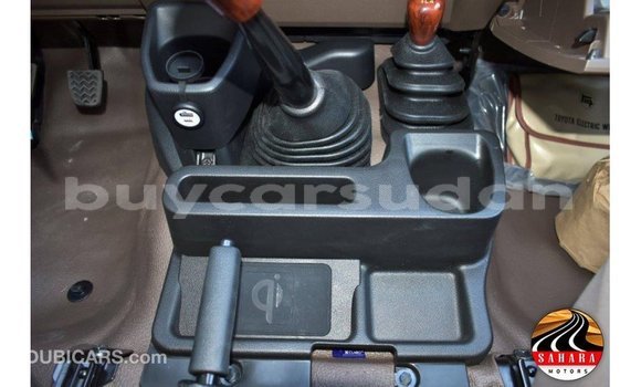 Acheter Import Voiture Toyota Land Cruiser Autre à Import - Dubai, État d'Al Jazirah Acheter Import Voiture Toyota Land Cruiser Autre à Import - Dubai, État d'Al Jazirah