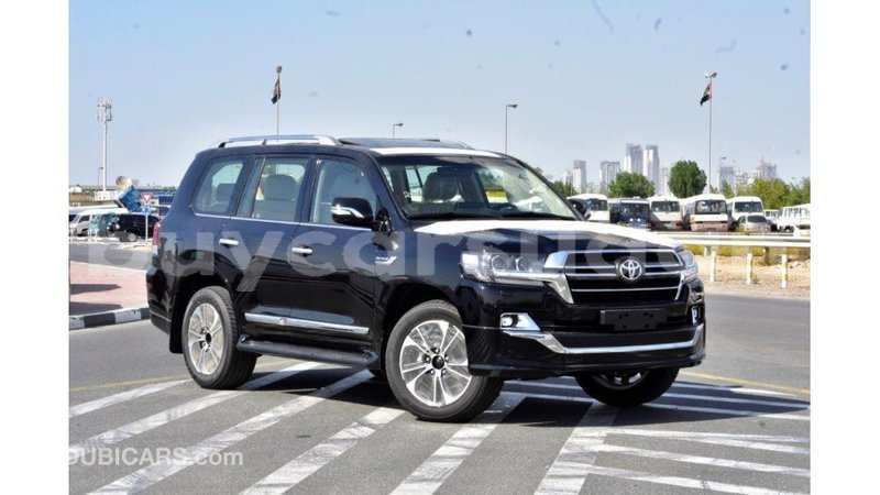 Big with watermark toyota land cruiser al jazirah state import dubai 1840