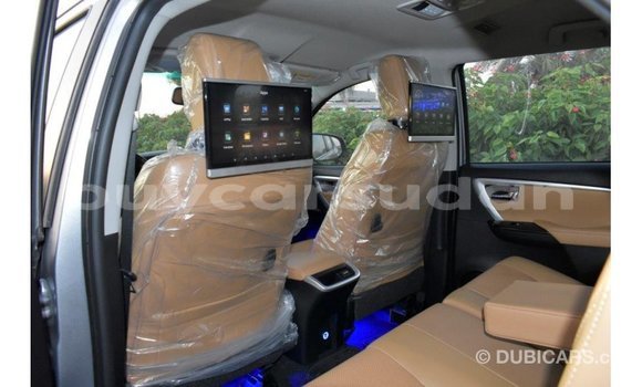 Acheter Import Voiture Toyota Fortuner Autre à Import - Dubai, État d'Al Jazirah Acheter Import Voiture Toyota Fortuner Autre à Import - Dubai, État d'Al Jazirah