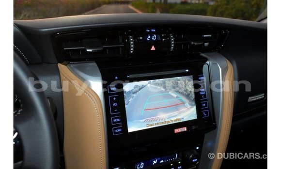Acheter Import Voiture Toyota Fortuner Autre à Import - Dubai, État d'Al Jazirah Acheter Import Voiture Toyota Fortuner Autre à Import - Dubai, État d'Al Jazirah