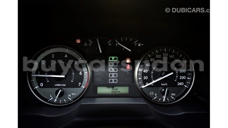 Big with watermark toyota land cruiser al jazirah state import dubai 1843