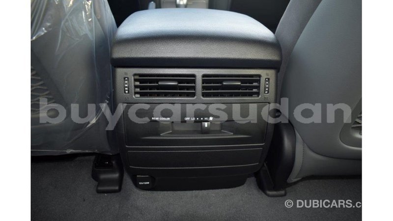 Big with watermark toyota land cruiser al jazirah state import dubai 1843