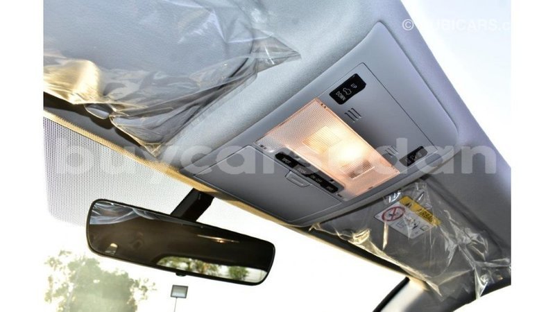 Big with watermark toyota land cruiser al jazirah state import dubai 1843