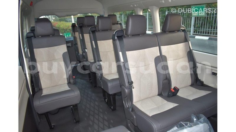 Big with watermark toyota hiace al jazirah state import dubai 1846