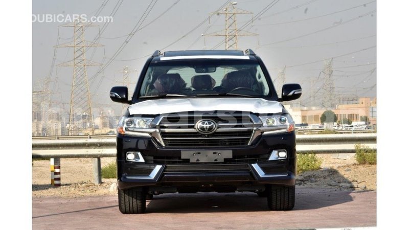Big with watermark toyota land cruiser al jazirah state import dubai 1852