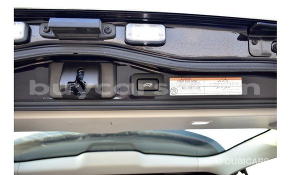 Acheter Import Voiture Toyota Land Cruiser Noir à Import - Dubai, État d'Al Jazirah Acheter Import Voiture Toyota Land Cruiser Noir à Import - Dubai, État d'Al Jazirah