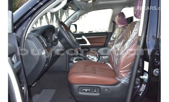 Acheter Import Voiture Toyota Land Cruiser Noir à Import - Dubai, État d'Al Jazirah Acheter Import Voiture Toyota Land Cruiser Noir à Import - Dubai, État d'Al Jazirah