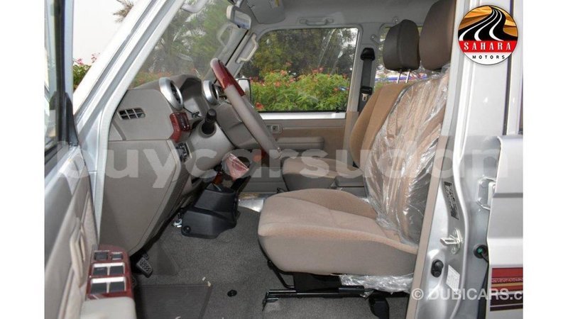 Big with watermark toyota land cruiser al jazirah state import dubai 1854