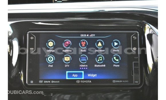 Acheter Import Voiture Toyota Hilux Blanc à Import - Dubai, État d'Al Jazirah Acheter Import Voiture Toyota Hilux Blanc à Import - Dubai, État d'Al Jazirah