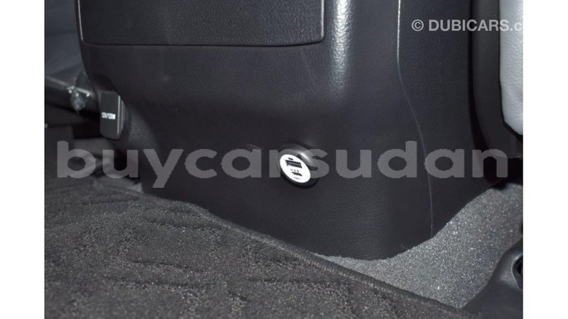Big with watermark toyota land cruiser al jazirah state import dubai 1857