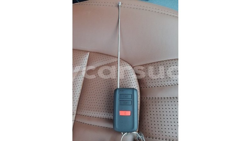 Big with watermark toyota land cruiser al jazirah state import dubai 1857