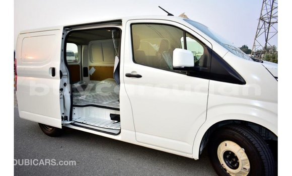 Buy Import Toyota Hiace White Car in Import - Dubai in Al Jazirah State Buy Import Toyota Hiace White Car in Import - Dubai in Al Jazirah State