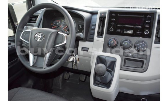 Buy Import Toyota Hiace White Car in Import - Dubai in Al Jazirah State Buy Import Toyota Hiace White Car in Import - Dubai in Al Jazirah State