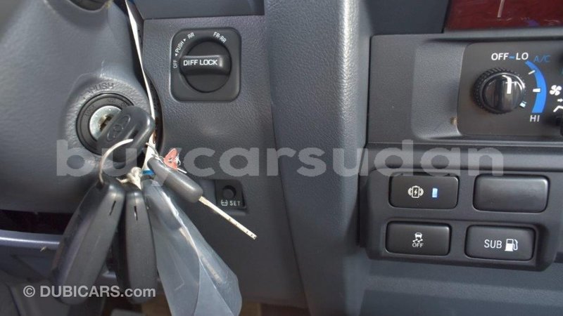 Big with watermark toyota land cruiser al jazirah state import dubai 1860