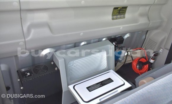 Acheter Import Voiture Toyota Land Cruiser Autre à Import - Dubai, État d'Al Jazirah Acheter Import Voiture Toyota Land Cruiser Autre à Import - Dubai, État d'Al Jazirah