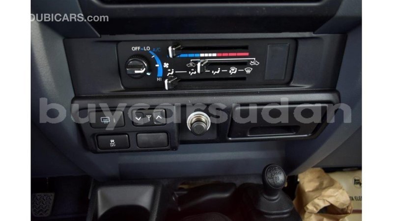 Big with watermark toyota land cruiser al jazirah state import dubai 1861