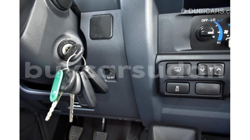 Big with watermark toyota land cruiser al jazirah state import dubai 1861