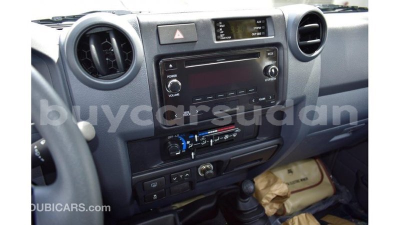 Big with watermark toyota land cruiser al jazirah state import dubai 1861