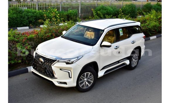 Buy Import Toyota Fortuner White Car in Import - Dubai in Al Jazirah State Buy Import Toyota Fortuner White Car in Import - Dubai in Al Jazirah State