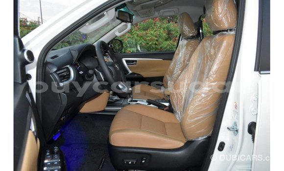 Buy Import Toyota Fortuner White Car in Import - Dubai in Al Jazirah State Buy Import Toyota Fortuner White Car in Import - Dubai in Al Jazirah State