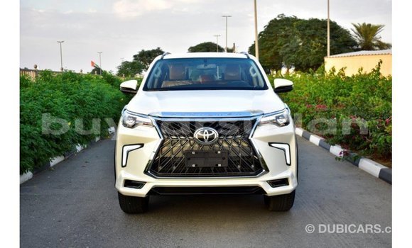 Buy Import Toyota Fortuner White Car in Import - Dubai in Al Jazirah State Buy Import Toyota Fortuner White Car in Import - Dubai in Al Jazirah State