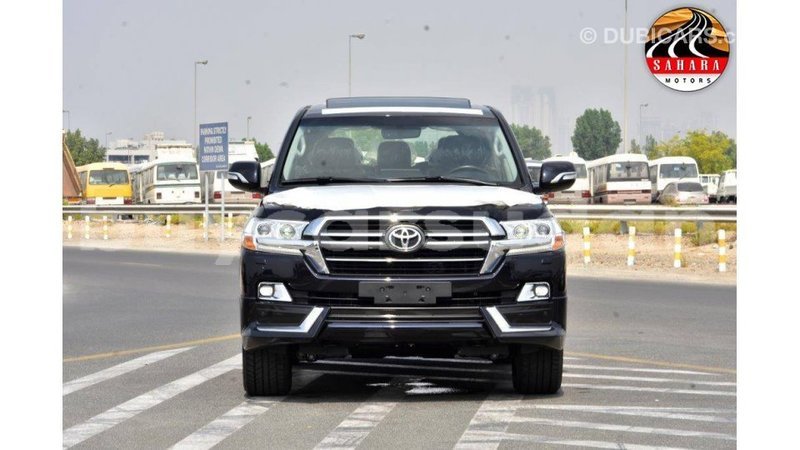 Big with watermark toyota land cruiser al jazirah state import dubai 1864