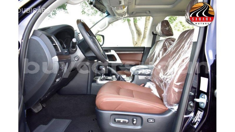 Big with watermark toyota land cruiser al jazirah state import dubai 1864