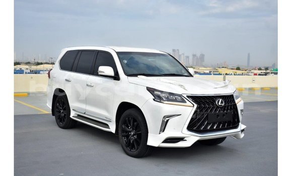 Buy Import Lexus LX White Car in Import - Dubai in Al Jazirah State Buy Import Lexus LX White Car in Import - Dubai in Al Jazirah State