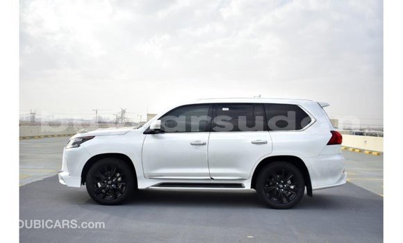 Buy Import Lexus LX White Car in Import - Dubai in Al Jazirah State Buy Import Lexus LX White Car in Import - Dubai in Al Jazirah State