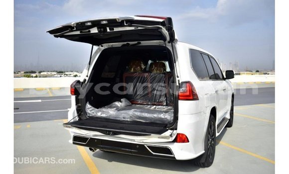 Buy Import Lexus LX White Car in Import - Dubai in Al Jazirah State Buy Import Lexus LX White Car in Import - Dubai in Al Jazirah State
