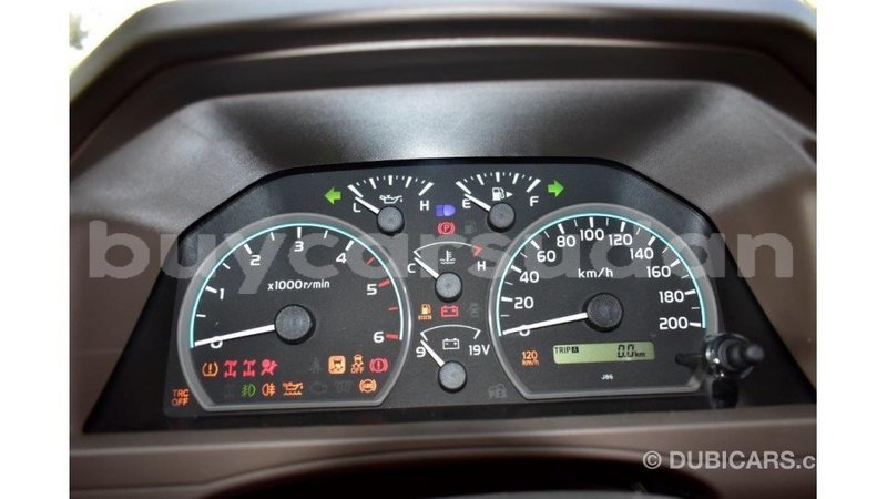 Big with watermark toyota land cruiser al jazirah state import dubai 1867