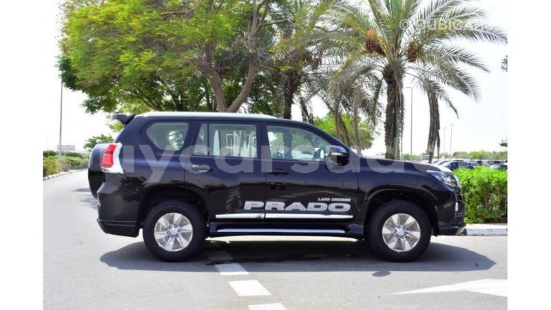 Big with watermark toyota prado al jazirah state import dubai 1868