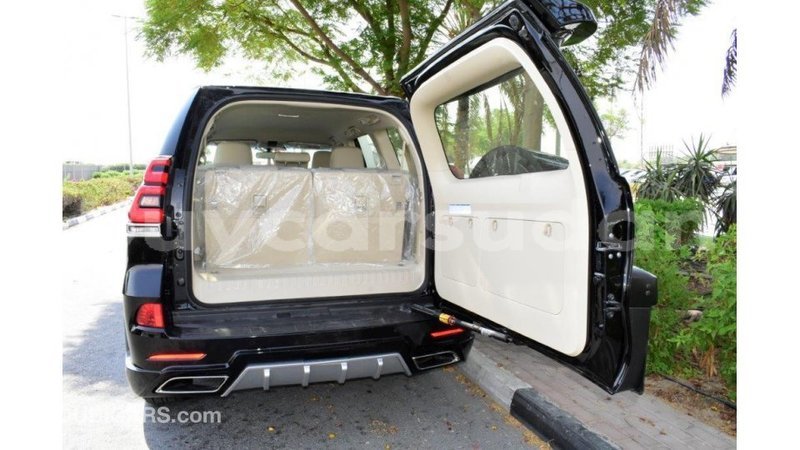 Big with watermark toyota prado al jazirah state import dubai 1868