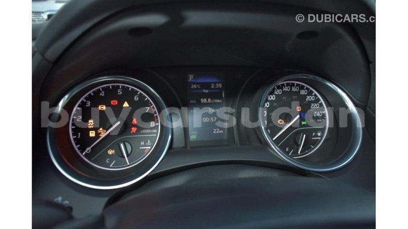 Big with watermark toyota camry al jazirah state import dubai 1869