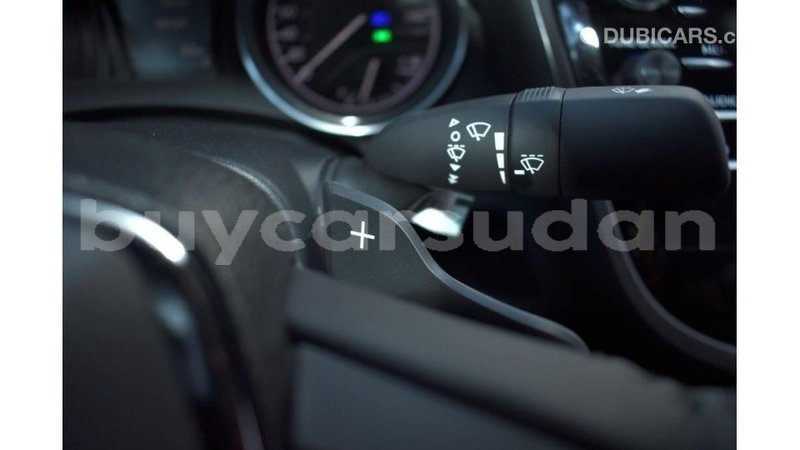 Big with watermark toyota camry al jazirah state import dubai 1869