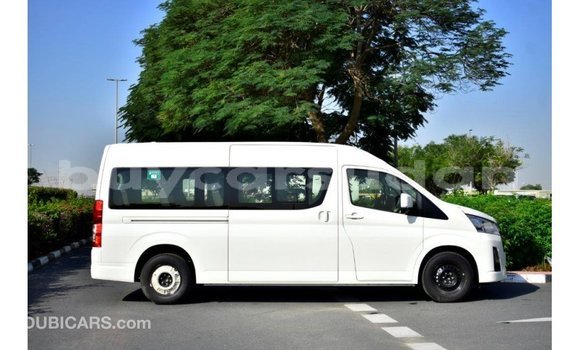 Buy Import Toyota Hiace White Car in Import - Dubai in Al Jazirah State Buy Import Toyota Hiace White Car in Import - Dubai in Al Jazirah State