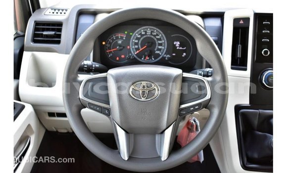 Buy Import Toyota Hiace White Car in Import - Dubai in Al Jazirah State Buy Import Toyota Hiace White Car in Import - Dubai in Al Jazirah State