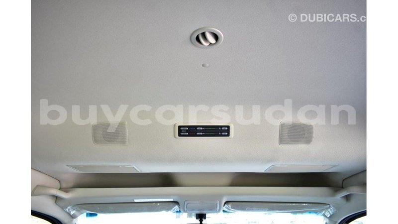 Big with watermark toyota hiace al jazirah state import dubai 1873