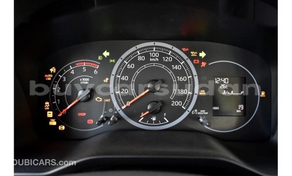 Buy Import Toyota Hiace White Car in Import - Dubai in Al Jazirah State Buy Import Toyota Hiace White Car in Import - Dubai in Al Jazirah State