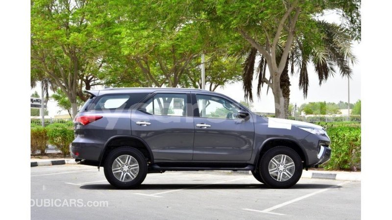 Big with watermark toyota fortuner al jazirah state import dubai 1875