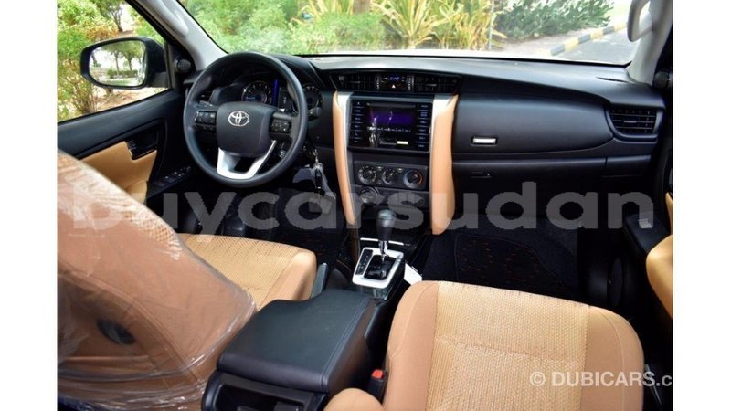 Big with watermark toyota fortuner al jazirah state import dubai 1875